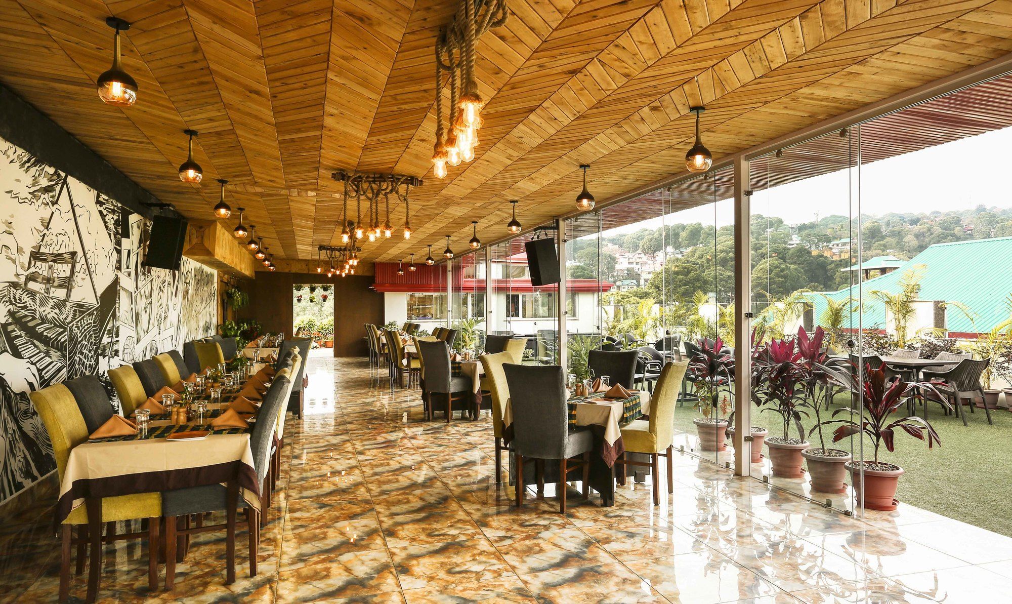 Treebo Trend Gk Conifer Hotel Dharamshala Exterior foto